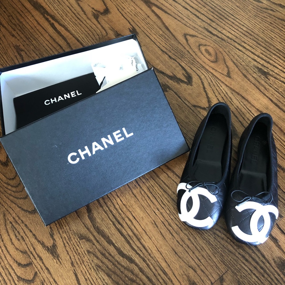 Vintage Chanel Cambon Ballet Flats